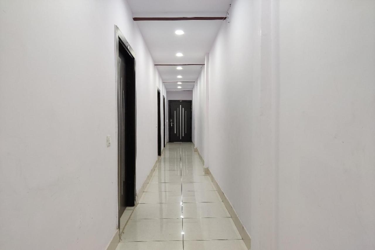 Oyo Hotel Laksh Kurukshetra Exteriör bild