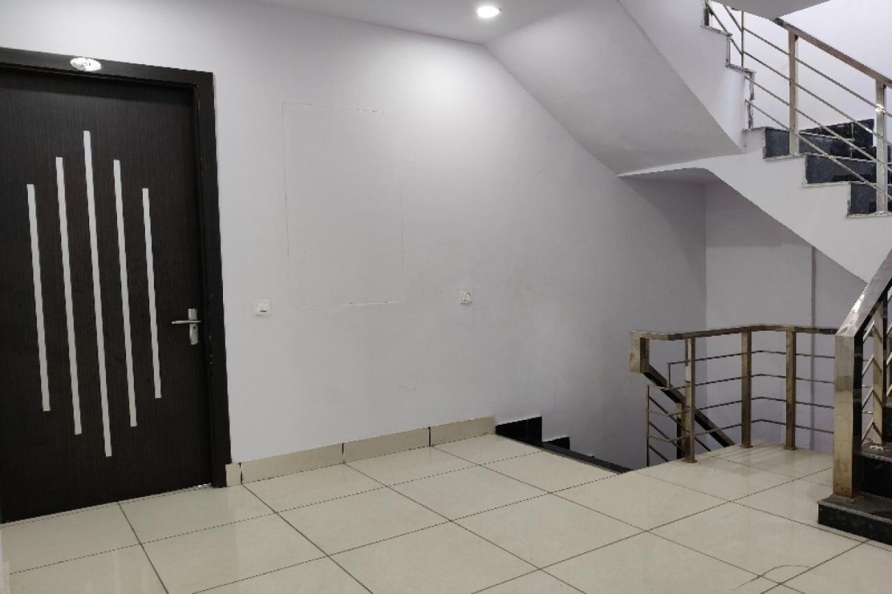 Oyo Hotel Laksh Kurukshetra Exteriör bild