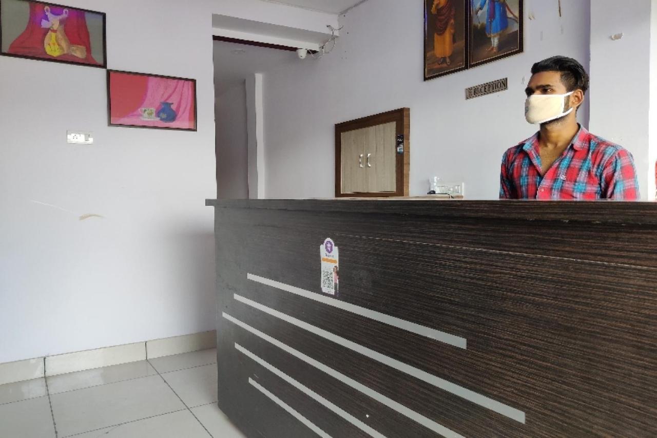 Oyo Hotel Laksh Kurukshetra Exteriör bild