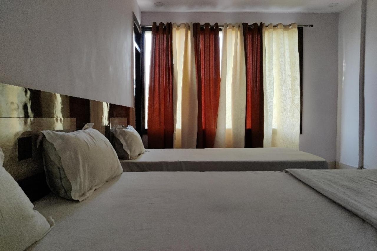 Oyo Hotel Laksh Kurukshetra Exteriör bild